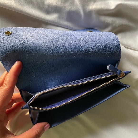 Minor History Ledger Wallet - Picture 4 of 7